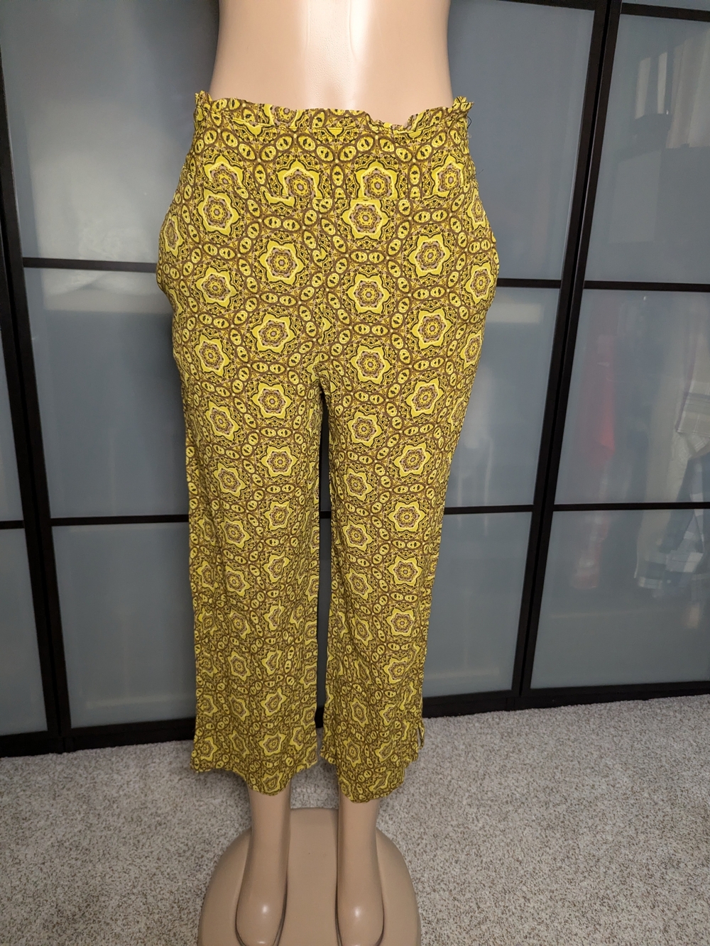Sanctuary Yellow Printed Cropped Wide-Leg Pants With Pockets